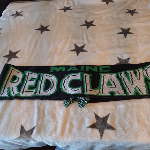 Maine Red Claws Boston Celtics NBA G League Winter Scarf With Fringe - Picture 1 of 7